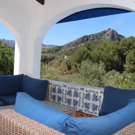 Villa Oasis With Mountain Views Orba