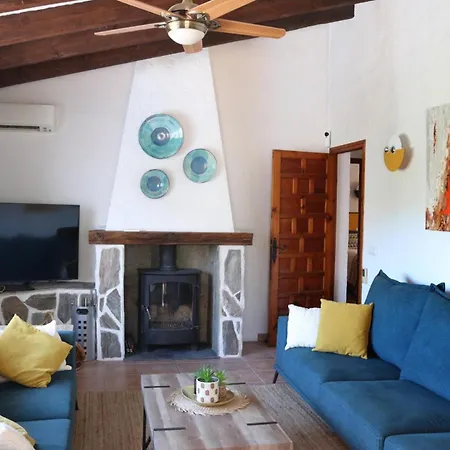 Oasis With Mountain Views * Orba